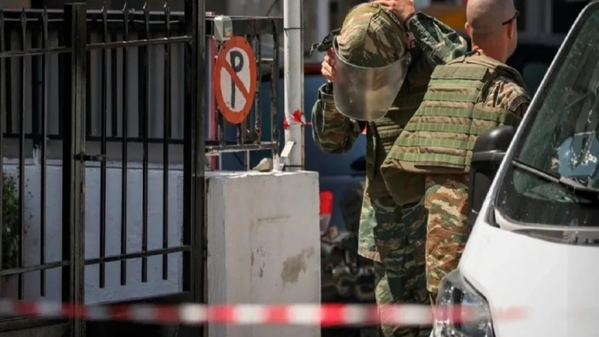 ΕΚΤΑΚΤΟ ΤΩΡΑ: ΧΕΙΡΟΒΟΜΒΙΔΑ ΣΤΟ ΚΕΝΤΡΟ ΤΗΣ ΑΘΗΝΑΣ