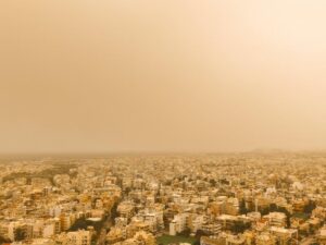 ΕΚΤΑΚΤΟ ΤΩΡΑ: ΚΛΕΙΣΤΑ ΣΧΟΛΕΙΑ ΛΟΓΩ ΑΦΡΙΚΑΝΙΚΗΣ ΣΚΟΝΗΣ