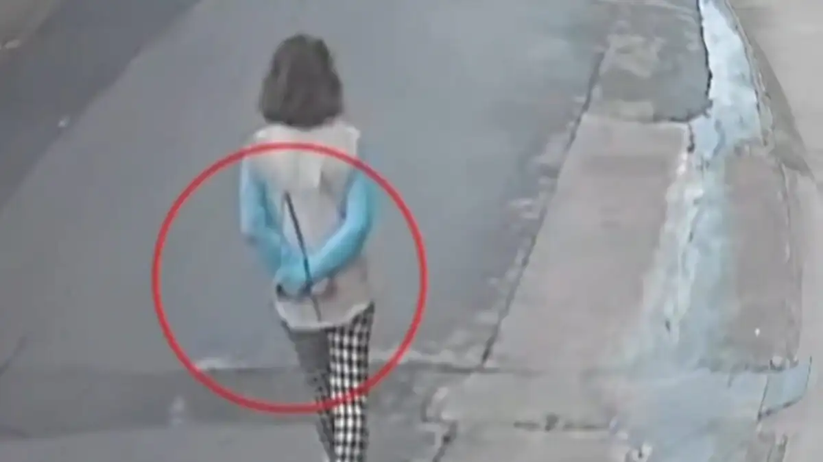 Λακωνία: Σοκ με βίντεο που δείχνει γυναίκα δεμένη πισθάγκωνα να περπατάει ξυπόλητη - Μία εβδομάδα αργότερα πέθανε