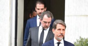 Η απόφαση αφορά τα πέντε παιδιά του τέως βασιλιά Κωνσταντίνου, καθώς και τα παιδιά του Παύλου