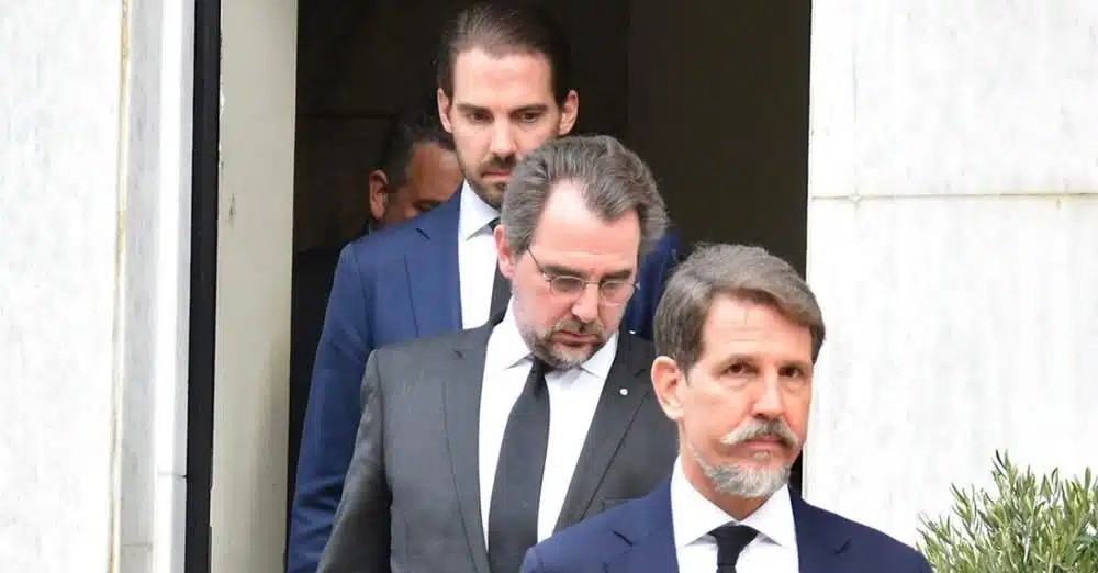 Η απόφαση αφορά τα πέντε παιδιά του τέως βασιλιά Κωνσταντίνου, καθώς και τα παιδιά του Παύλου