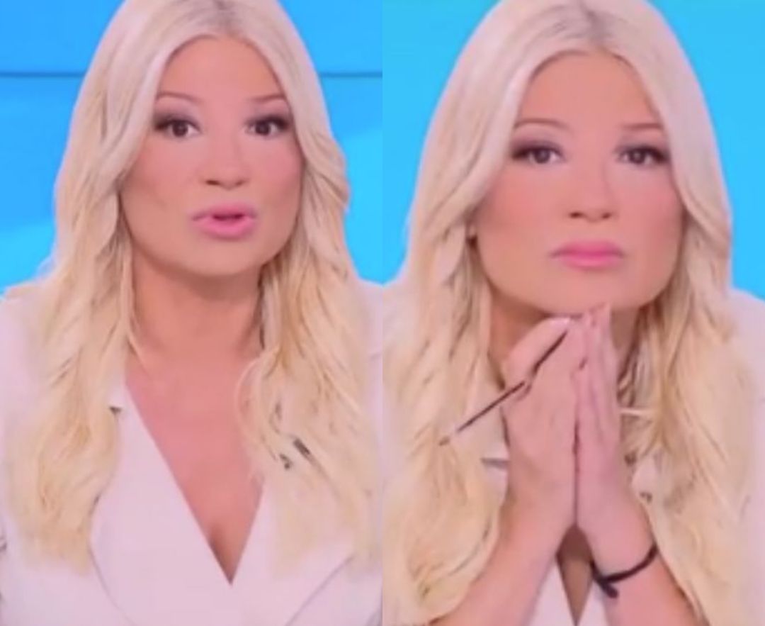 Το ανακοίνωσε σε σoκ η Φαίη Σκορδά - «Πάγωσε» on air η παρουσιάστρια - «Συλλυπητήρια, είναι μια τpαγική είδηση»