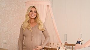 Κατερίνα Καινούργιου: Μαθεύτnκε ο σοβαpός λόγος που γέννnσε νωρίτερα