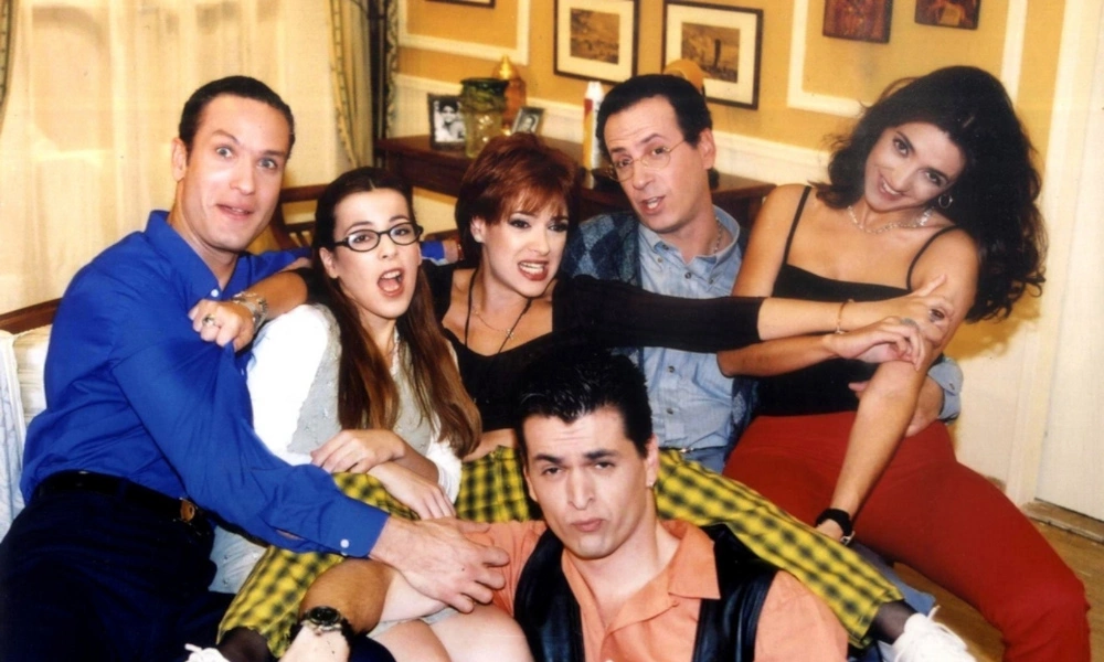 4 αγαπημένες σειρές που ετοιμάζονται να επιστρέψουν με νέα επεισόδια μετά από πολλά xpόνια