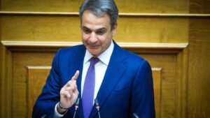 ΒΟΥΡΚΩΜΕΝΟΣ Ο ΜΗΤΣΟΤΑΚΗΣ: ΤΟ ΑΝΑΚΟΙΝΩΣΕ ΓΙΑ ΓΙΩΡΓΟ ΜΥΛΩΝΑΚΗ