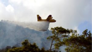 Φωτιά ΤΩΡΑ στην Ελλάδα – Σηκώθηκαν εναέρια μέσα