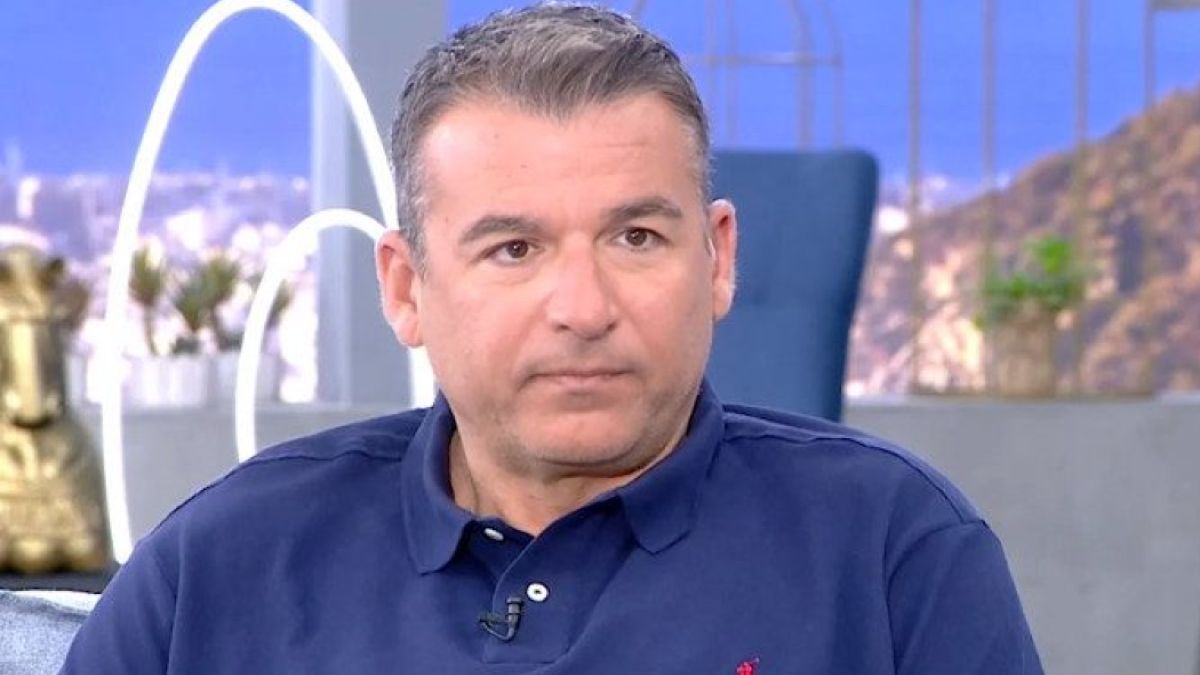 “Μου έπιασε το μπούτι” ΣΟΚ καταγγελία για Γιώργο Λιάγκα, πάγωσαν όλοι στο πλατό