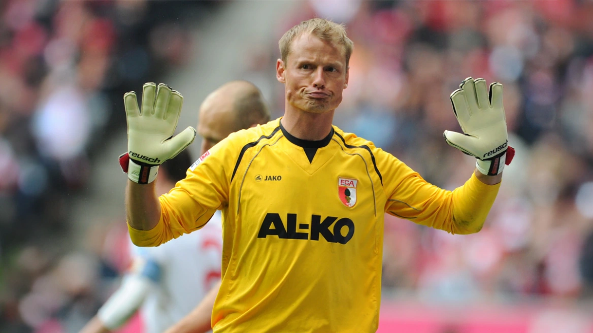 Σοκ στο ποδόσφαιρο - Νεκρός ο τερματοφύλακας Αλεξάντερ Μάνινγκερ