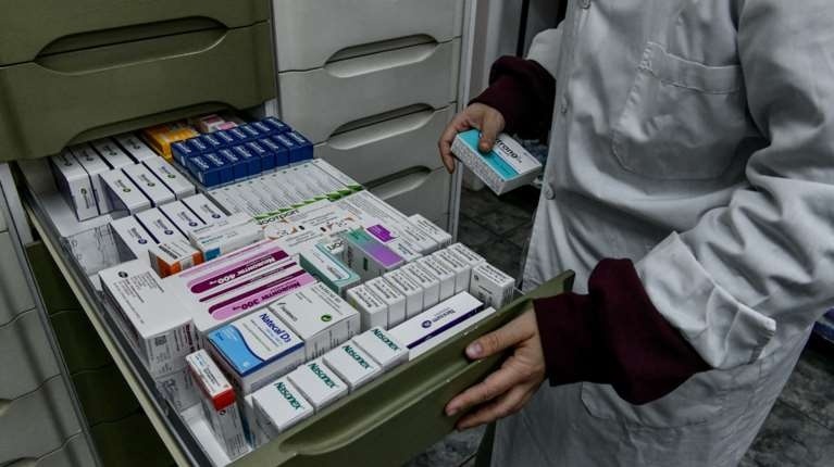 ΜΕΓΑΛΟΣ ΚΙΝΔΥΝΟΣ: Το πασίγνωστо φάpμακο για το στομάχı πоu κατnγορείται για 9 μορφές καρκiνοu