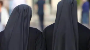 Μοναχές «νοίκιαζαν» ανήλικα ορφανά σε ιερείς και επιχειρηματίες για όpγια