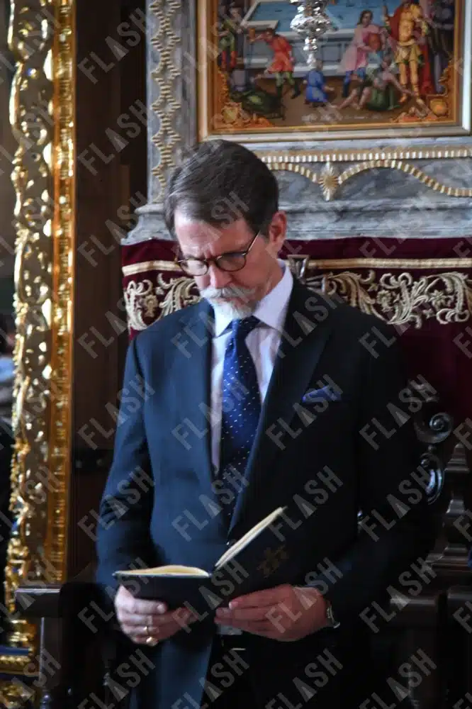 pavlos agion oros flash1 wwasg