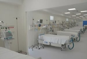 Πετρετζίκης: Έτσι θα βάψεις τέλεια κόκκινα αυγά, χωρίς «νερά», που δεν ξεβάφουν και χωρίς να σπάσει ούτε 1 – Πόσων ημερών πρέπει να ‘ναι