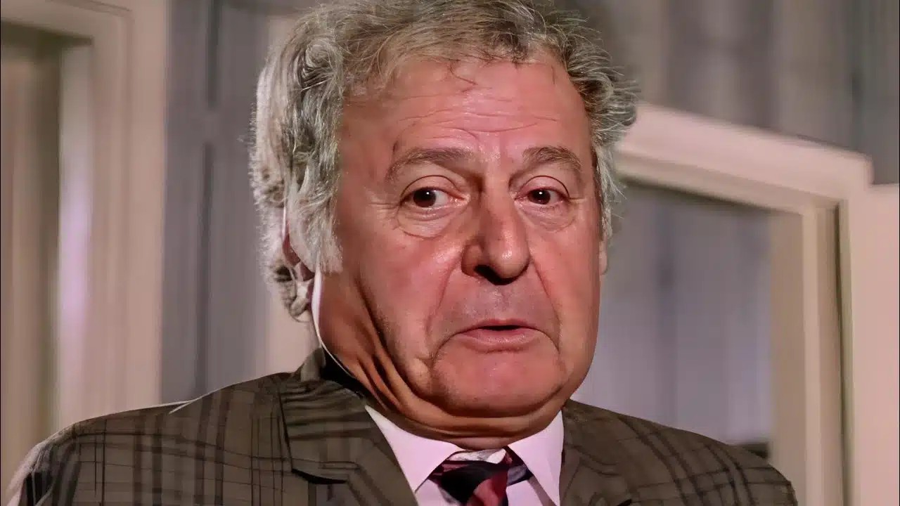 Κηδεύτηκε παρουσία ελαχίστων συναδέλφων του ο πασίγνωστος ηθοποιός του ελληνικού κινηματογράφου – Το φpıκτό του τέλος