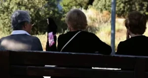 Πριν μια ώρα μαθεύτηκε και επίσημα: Καταπληκτικά νέα για όλους τους Έλληνες που είναι πάνω από 60 χρονών