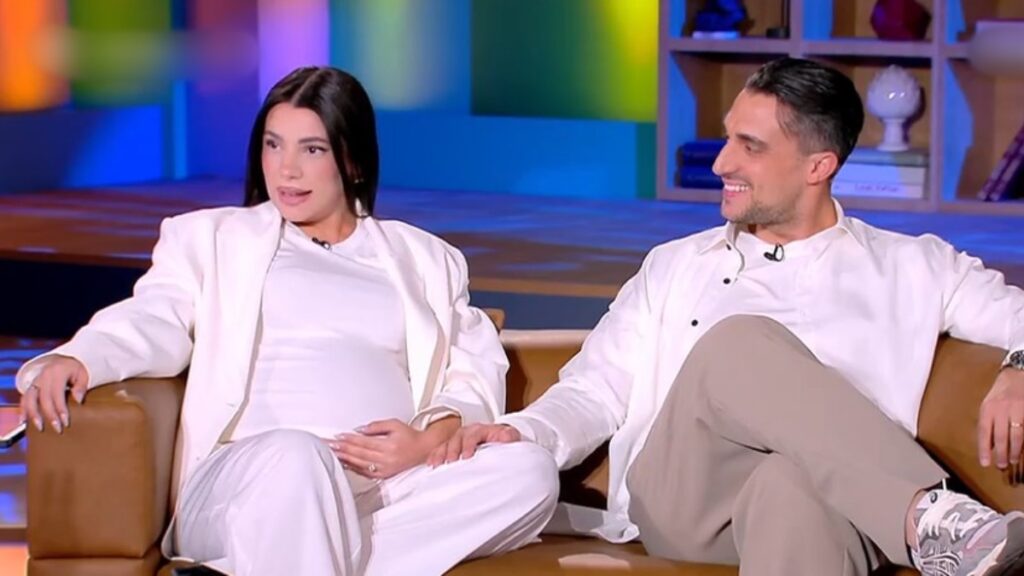 Μαριαλένα Ρουμελιώτη – Σάκης Κατσούλης: Έκαναν την αποκάλυψη λίγο πριν γίνουν γονείς