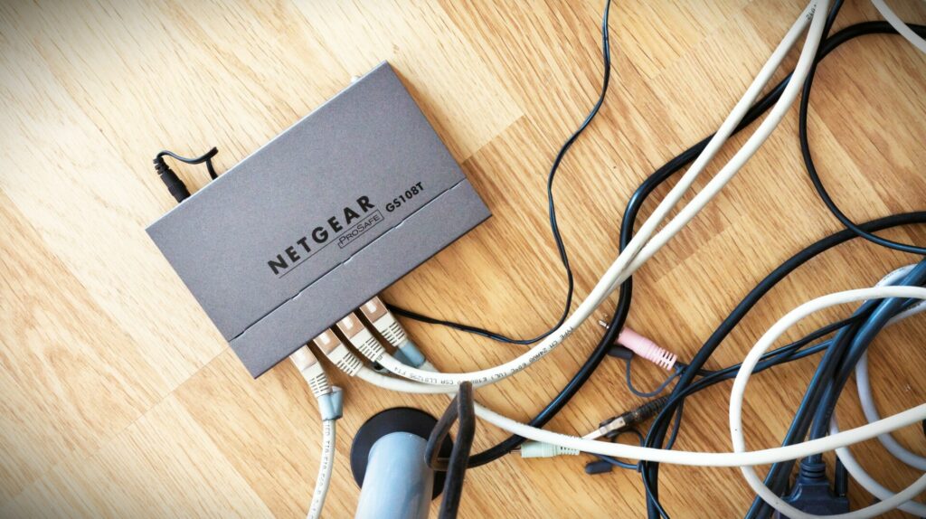 Βάλτε ένα κέρμα πάνω στο router και θα έχετε καλύτερο internet: Μύθος ή αλήθεια