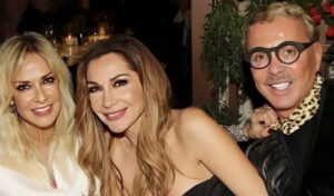 Το οργισμένο SMS που έστειλε η Άννα Βίσση στον Λάκη Γαβαλά