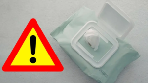 SOS για τους γονείς: Συναγερμός για μολυσμένα μωρομάντηλα στην ελληνική αγορά!