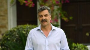 Στάθης Μαντζώρος: Δύσκολες ώρες για τον ηθοποιό 10 μήνες μετά το εγκεφαλικό που υπέστη