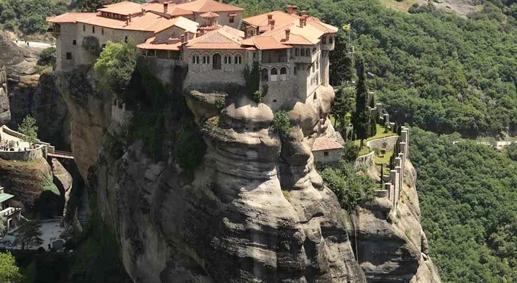 Μετέωρα: Σοκαριστικό βίντεο από τη στιγμή της μοιραίας πτώσης της 65χρονης