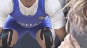 ΑΝΑΤΡΟΠΗ – ΣΟΚ ΣΤΗΝ ΚΕΦΑΛΟΝΙΑ: ΑΥΤΟΣ ΕΙΝΑΙ Ο «ΧΡΥΣΟΣ ΠΡΩΤΑΘΛΗΤΗΣ» ΤΗΣ ΑΡΣΗΣ ΒΑΡΩΝ ΠΟΥ ΣΚΟΤΩΣΕ ΤΗΝ 19ΧΡΟΝΗ ΜΥΡΤΩ