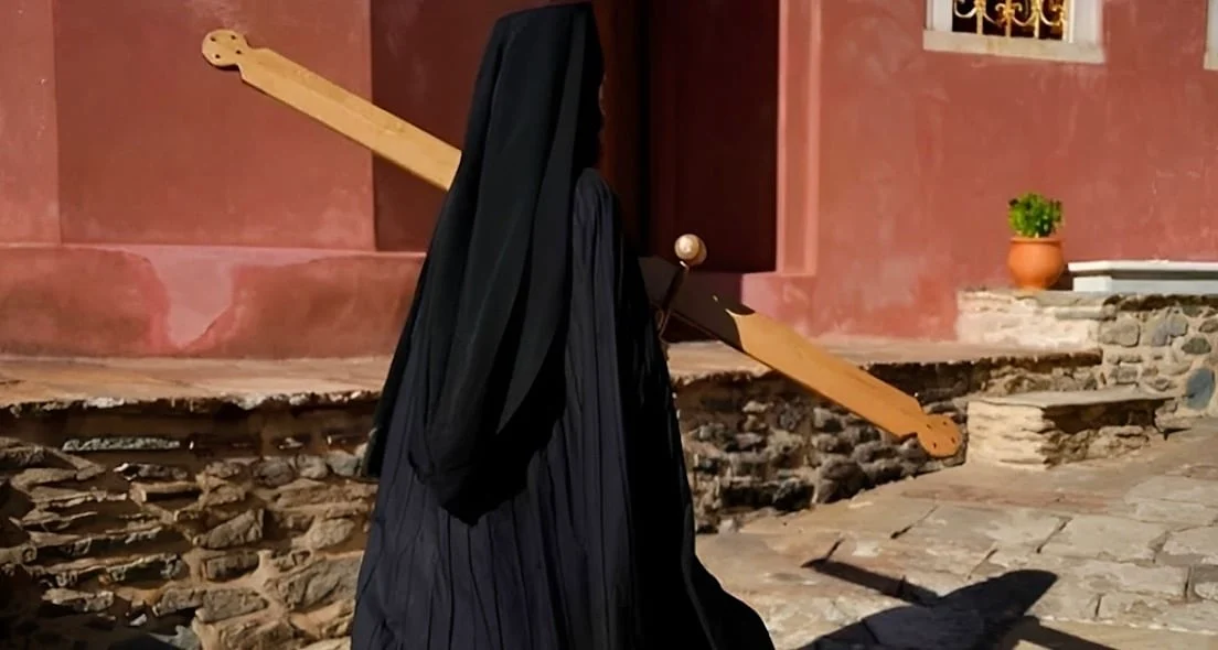 Άγιο Όρος: Νεκρός μοναχός σε τροχαίο μετά τη λιτανεία της εικόνας της Παναγίας «Άξιον Εστί»