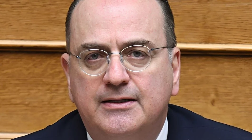 Παραιτήθηκε ο Μακάριος Λαζαρίδης