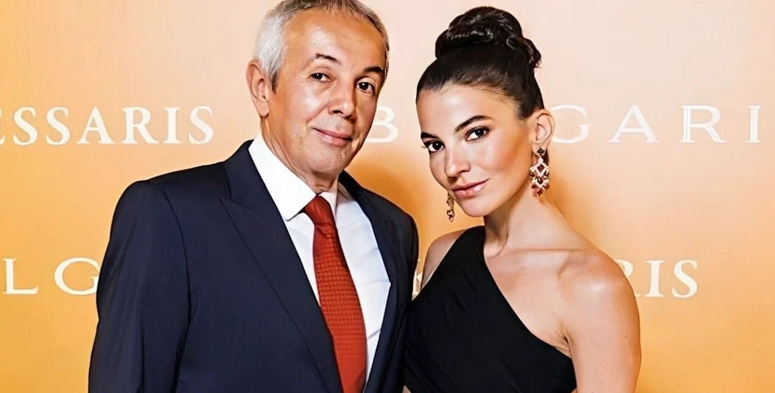 Δήμητρα Κούστα: Πριν τα διαμάντια και τις θαλαμηγούς – Η άγνωστη ζωή της «Σταχτοπούτας» των νοτίων προαστίων