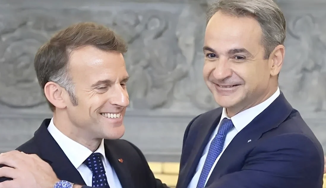 Τα μηνύματα Μητσοτάκη και Μακρόν και η «μπετόν αρμέ» αδιαπραγμάτευτη ρήτρα αμοιβαίας συνδρομής