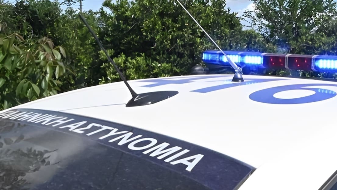 Λόφος Φιλοπάππου: Δυο τραυματίες μετά από επίθεση ατόμου με μεταλλική βέργα