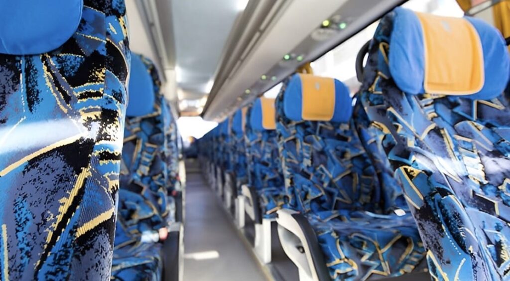 Σοβαρό τροχαίο με λεωφορείο γεμάτο φοιτητές – «Αποκοιμήθηκε ο οδηγός»