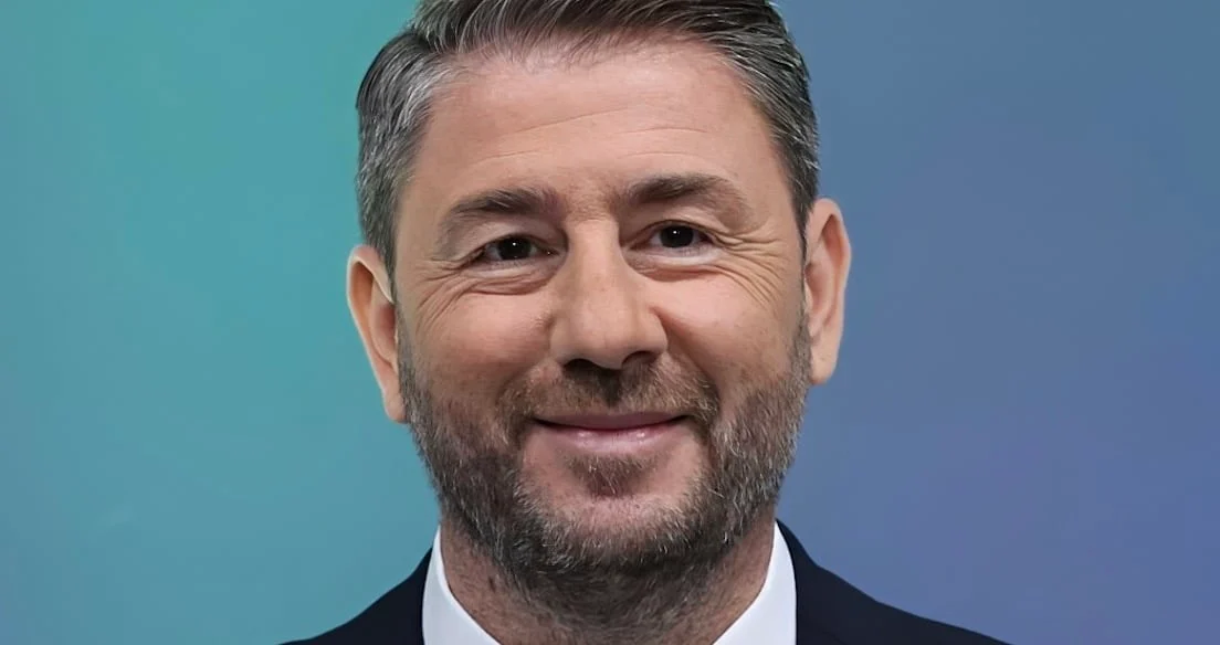 Το ΠΑΣΟΚ προτείνει τετραήμερη εργασία – Ανδρουλάκης: «Μείωση των ωρών, χωρίς μείωση μισθού»