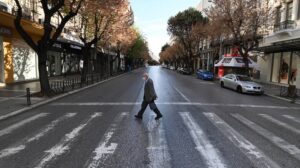 ΕΚΤΑΚΤΟ: Επιστροφή σε εποχές Covid – Έρχεται απόφαση για λοκντάουν