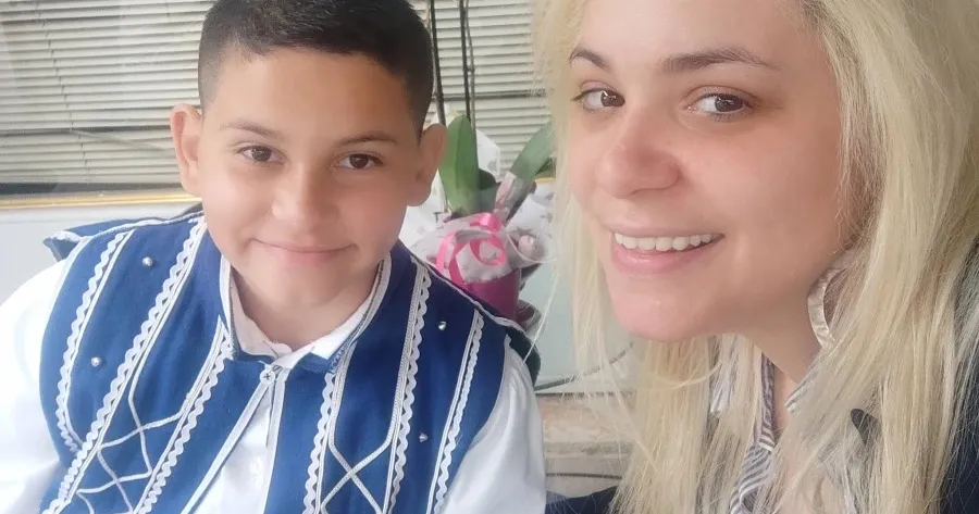 Βαρύ πένθος για τον 13χρονο Κωνσταντίνο – Συγκλονίζει η μητέρα του: «Μονάκριβέ μου, σε γέννησα και στα 13 σου σε πήρε ο Θεός»