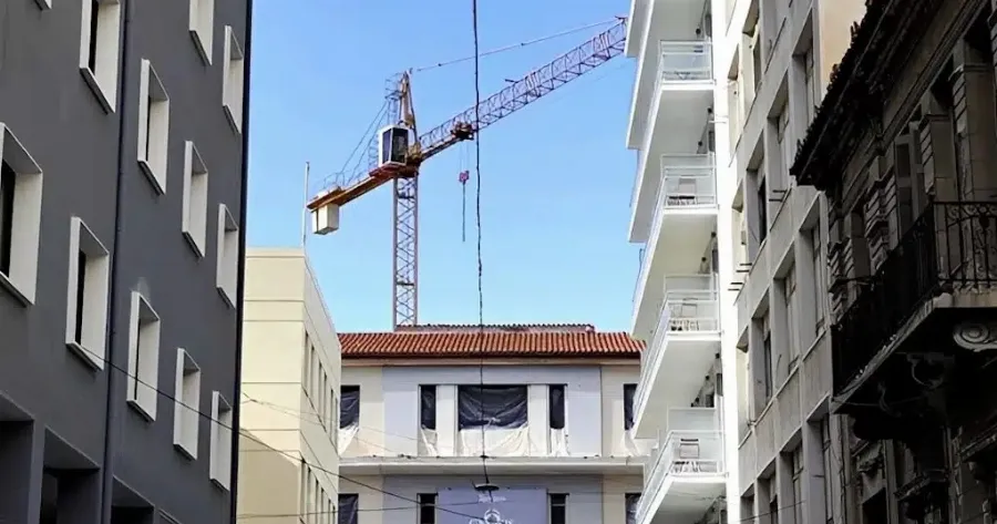 «Bόμβα» από ΔΝΤ για τα κλειστά ακίνητα στην Αθήνα