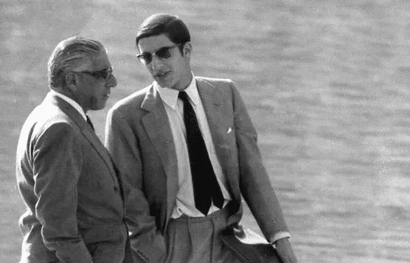 «Ο Αλέξανδρος Ωνάσης ήταν ταριχευμένος, 15 χρόνια μετά ήταν μέσα στον τάφο σαν ζωντανός, είχε μουμιοποιηθεί»