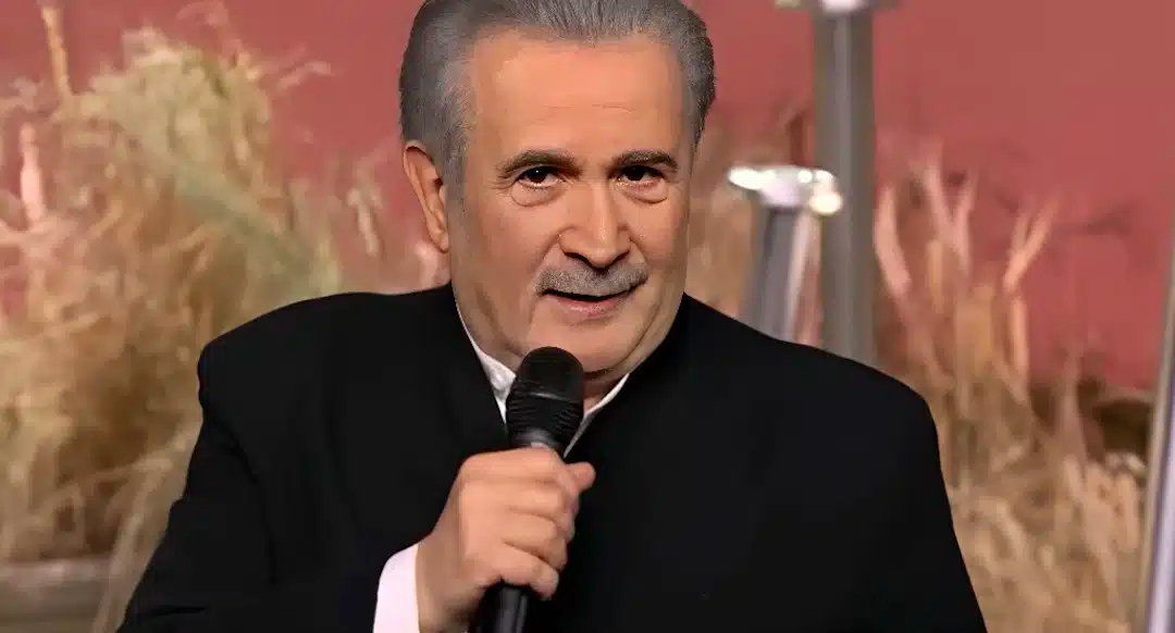 Λάκης Λαζόπουλος: Το «Αλ Τσαντίρι Νιουζ» επιστρέφει με καλεσμένο πασίγνωστο Έλληνα τραγουδιστή