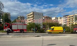 ΝΕΟ ΣΟΚ ΤΩΡΑ ΜΕ 17ΧΡΟΝΗ ΣΤΗ ΧΩΡΑ ΜΑΣ- EΠEΣE ΣΤΟ ΚΕΝΟ ΑΠΟ ΓΕΦΥΡΑ