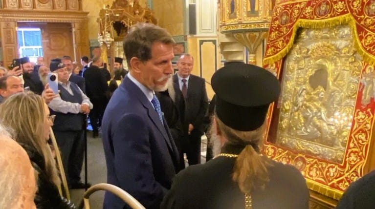 Ο Παύλος Ντε Γκρες προσκύνησε την εικόνα «Άξιον Εστί” στο Μεσολόγγι