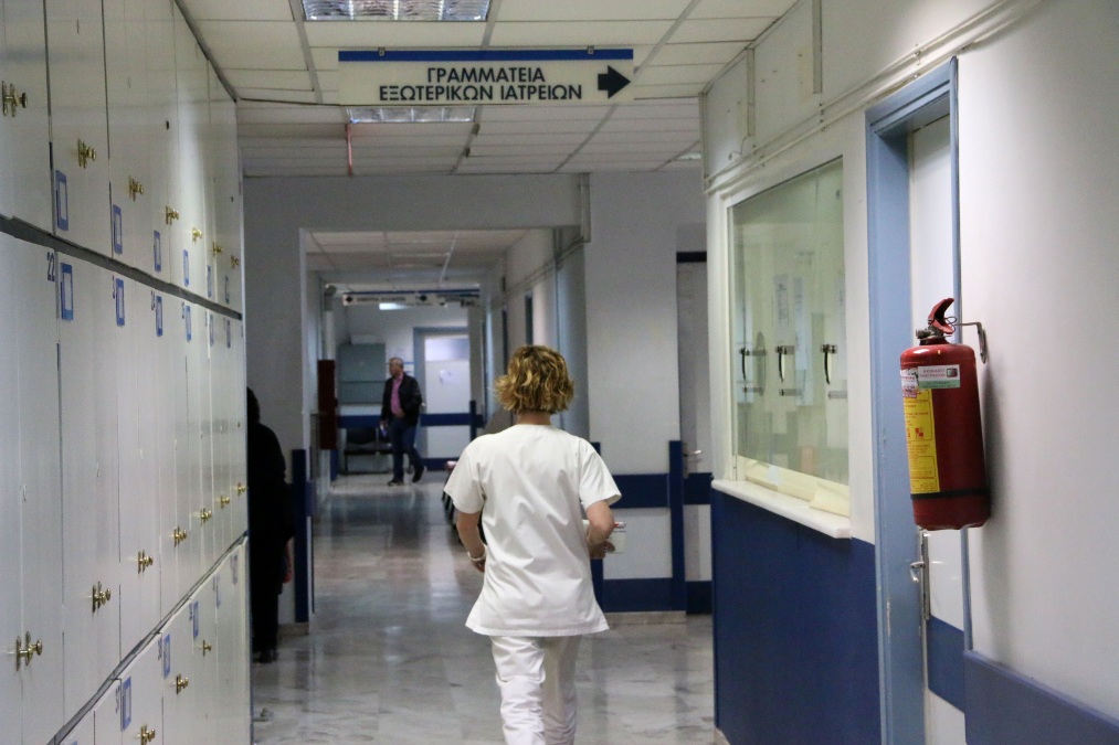 Σοκ στο «Αττικόν»: Σε καραντίνα το νοσοκομείο, δεκάδες τα κρούσματα νοροϊού – Τι συμβαίνει