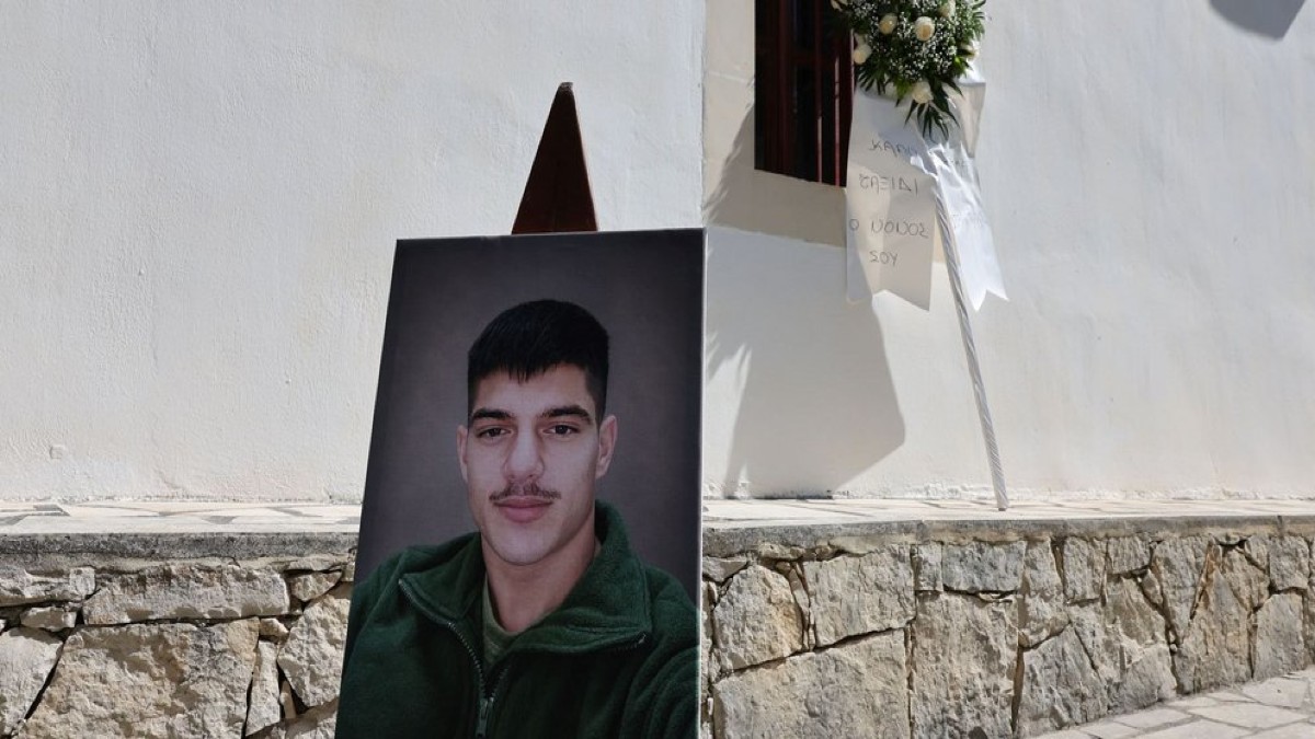ΔΕΝ ΕΧΕΤΕ ΙΕΡΟ: ΤΙ ΕΚΑΝΑΝ ΣΤΟΝ ΤΑΦΟ ΤΟΥ ΝΙΚΗΤΑ ΜΙΑ ΒΔΟΜΑΔΑ ΜΕΤΑ ΤΗ ΔΟΛΟΦΟΝΙΑ ΤΟΥ