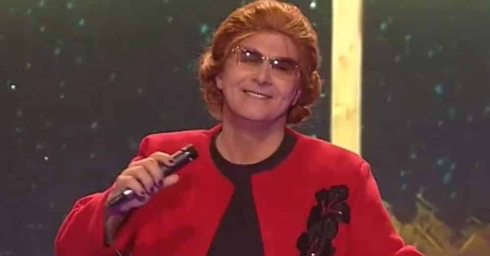 Your Face Sounds Familiar: Ο Αλέξανδρος Μπουρδούμης έστησε γλέντι ως Φιλιώ Πυργάκη & ενθουσίασε κοινό και κριτές