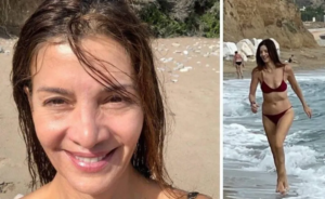 Η Κατερίνα Λέχου ποζάρει με μαγιό στα 59 και αποκαλύπτει πώς εξαφανίζει το λίπος