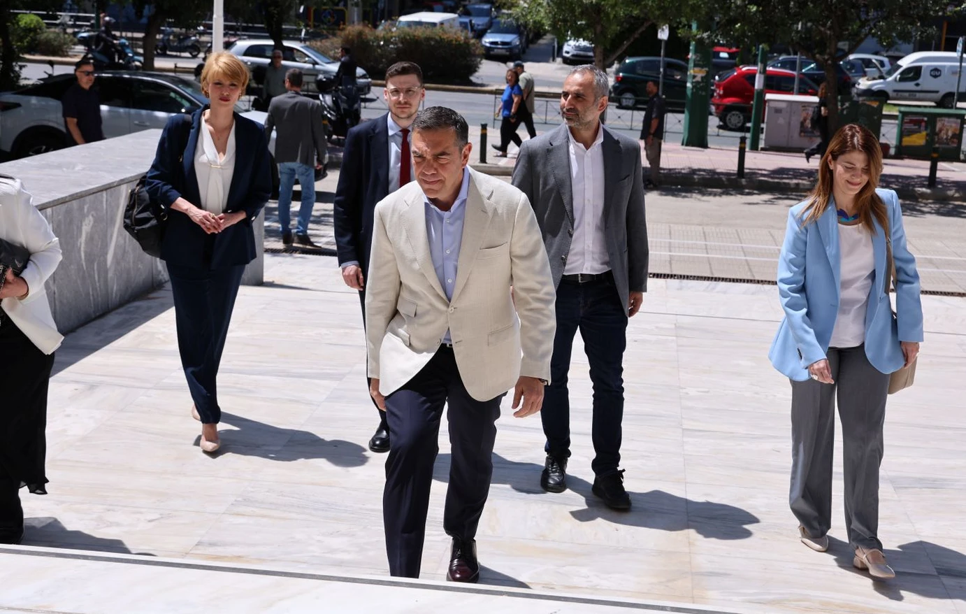 ΜΟΛΙΣ ΤΩΡΑ: ΤΟ ΕΚΑΝΕ Ο ΤΣΙΠΡΑΣ - ΤΩΡΑ ΑΡΧΙΖΟΥΝ ΟΛΑ