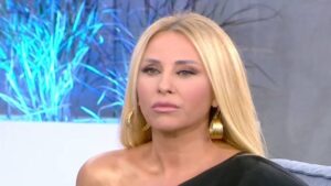 ΓΩΓΩ ΜΑΣΤΡΟΚΩΣΤΑ: ΔΥΣΤΥΧΩΣ ΜΑΘΕΥΤΗΚΕ ΑΥΤΟ ΑΠΟ ΔΕΝ ΗΘΕΛΕ ΚΑΝΕΙΣ