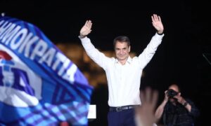 «Σεισμός» στο Μαξίμου: Η κρυφή δημοσκόπηση φέρνει τα πάνω κάτω – Κόμμα-έκπληξη που κερδίζει την ΝΔ και τις εκλογές