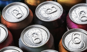 Καρδιοχειρουργός προειδοποιεί πως πρέπει να αποφεύγουμε ένα και μόνο ποτό που είναι «υγρός θάνατος»