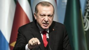 ΚΟΚΚΙΝΟΣ ΣΥΝΑΓΕΡΜΟΣ ΤΩΡΑ – Ο ΕΡΝΤΟΓΑΝ ΑΠΕΙΛΕΙ ΟΤΙ ΘΑ ΒΟΜΒΑΡΔΙΣΕΙ ΤΗΝ ΑΘΗΝΑ