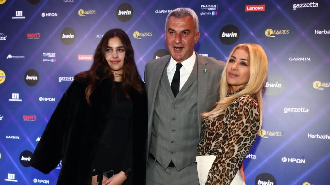 Γωγώ Μαστροκώστα: Η απόφαση Τραϊανού Δέλλα και Βικτώριας για την κηδεία που συγκινεί