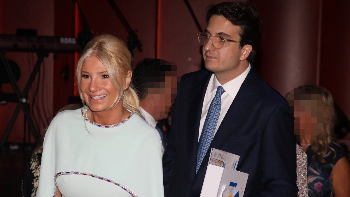 Μαθεύτηκε λίγο πριν το γάμο τους: Σε πελάγη ευτυχίας Σκορδά – Αθανασιάδη, έγιναν γνωστά τα χαρμόσυνα πριν λίγο